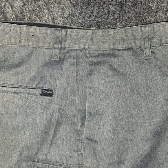 Volcom Stone Corpo Class collection Men's stylish shorts with 33" waist - Picture 10 of 12